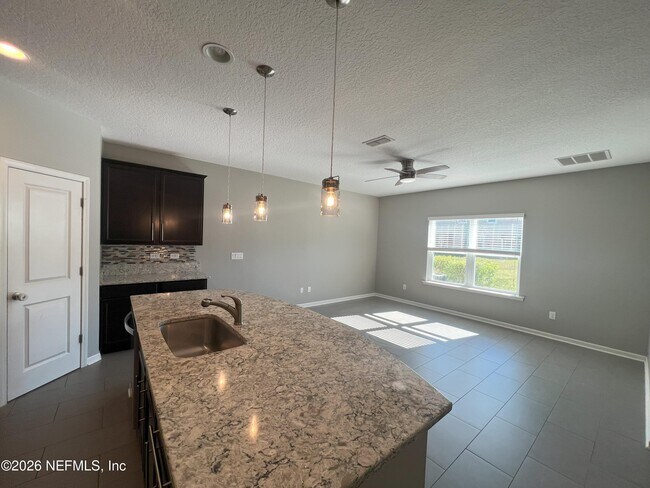 3179 Chestnut Ridge Way