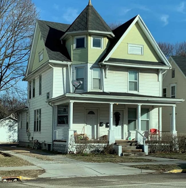 Building Photo - 524 W Beardsley Ave