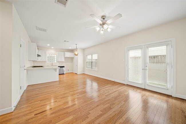 Photo - 3726 Main Poplar Dr