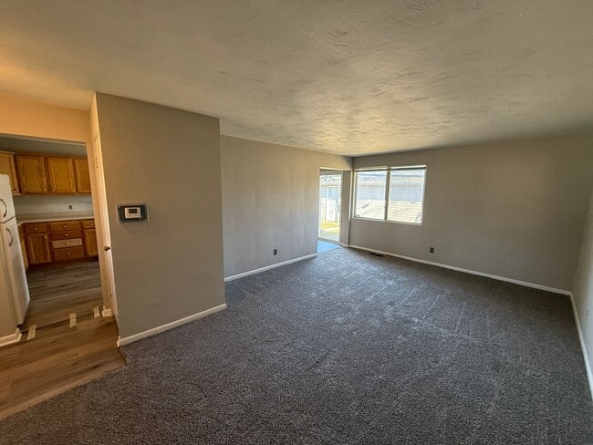 Photo - 4918 Dwight Dr