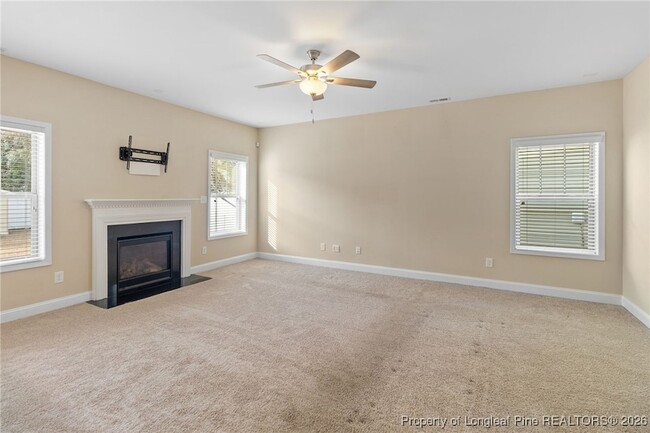 Photo - 937 Liberty Ln