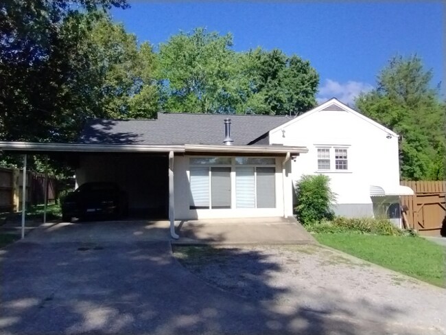 Photo - 4912 Log Cabin Rd