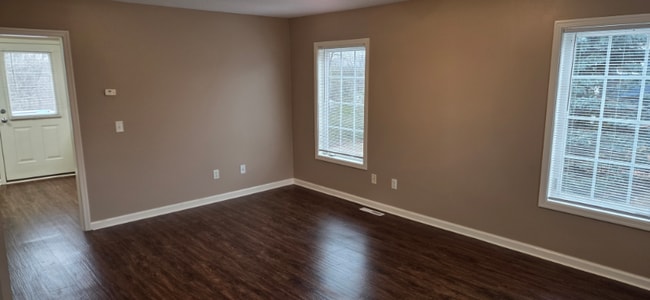 Photo - 1230 Stoughton Ave