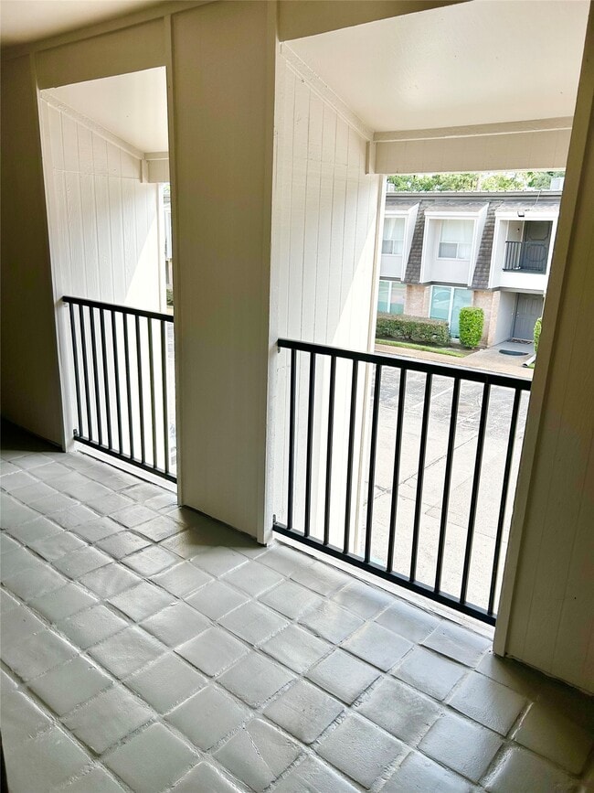 Photo - 12633 Memorial Dr Unit 142