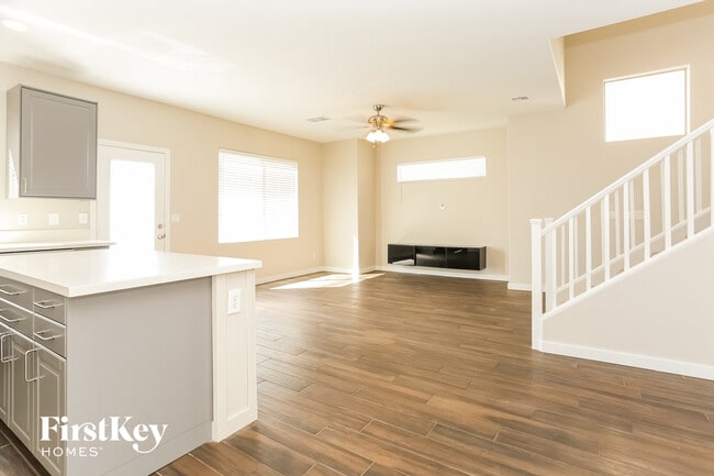 Photo - 6415 Hamilton Grove Ave