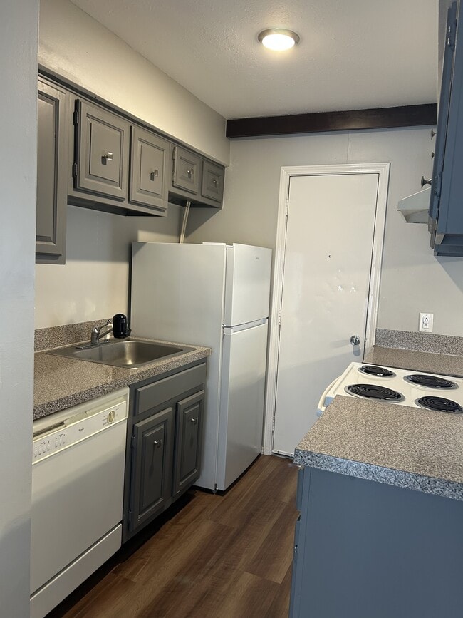 Photo - 13839 Turnberry Ln