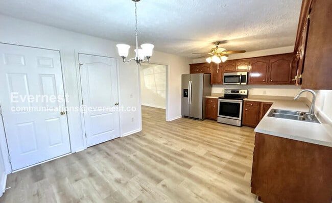 Photo - 720 William Howard Pl Casa