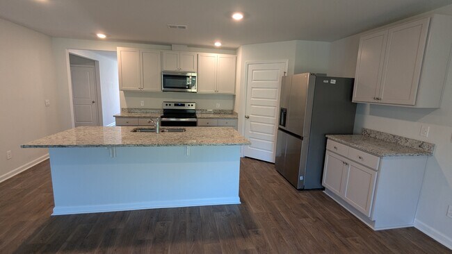 Photo - 473 Coconut Dr