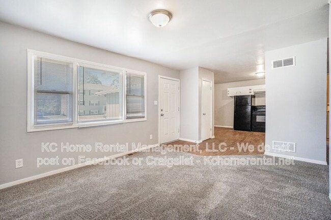 Photo - 620 N 13th Terrace