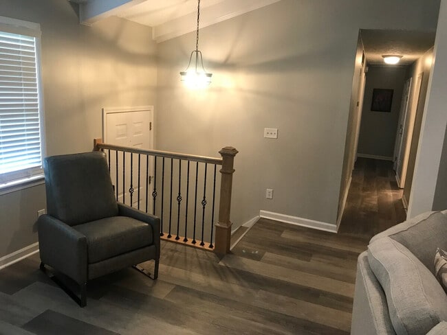 Photo - 305 Red Bird Way Unidad ID1289334P