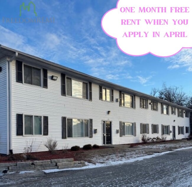 Building Photo - 1611 Center Point Rd NE Unit 1611-08