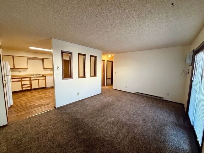 Photo - Move in specials - Pick One - 1st month free or $100 off monthly rent. Flexible lease terms are a...
