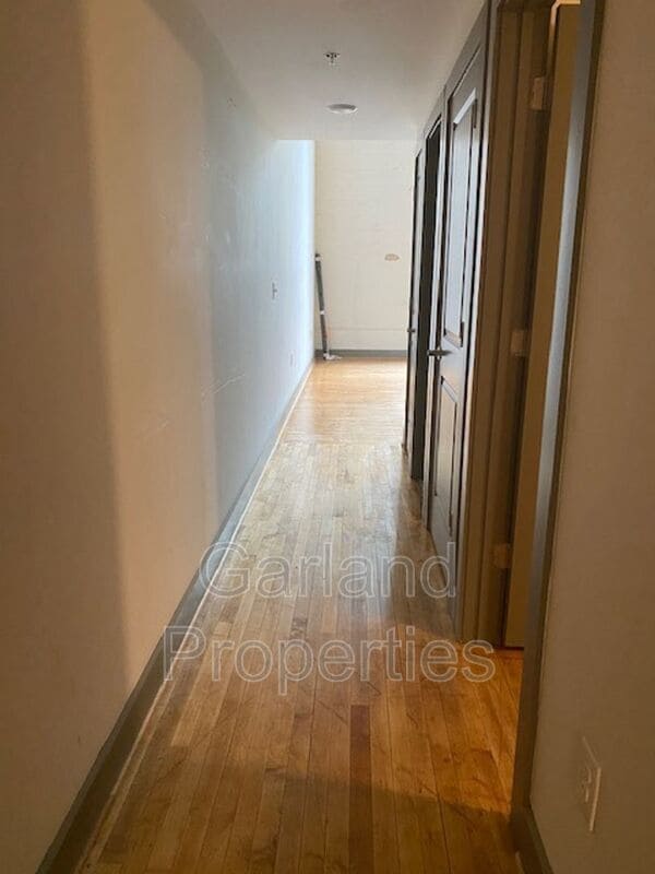Photo - 821 Salem Ave SW Unit 4