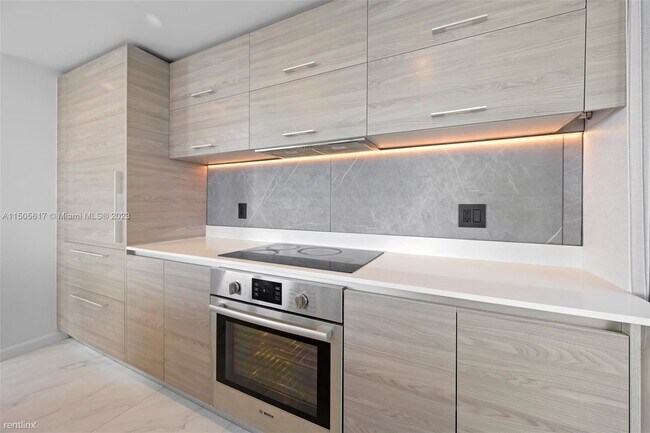 Photo - 2 br, 2 bath Condo - 1300 S Miami Ave Unit... Unit 2701