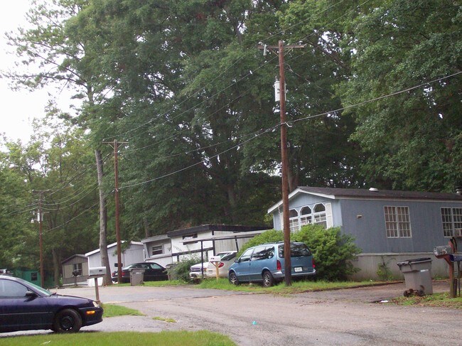 Photo - Cherry Valley Mobile Home Park
