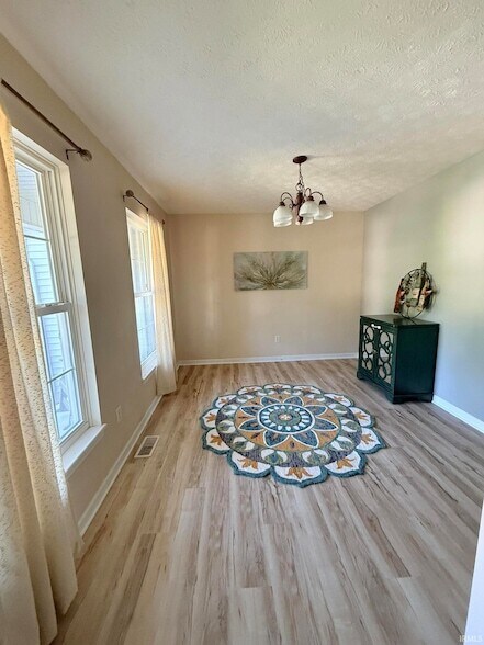 Photo - 4816 N Ashcroft Ln