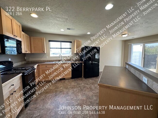 Photo - 322 Berrypark Pl