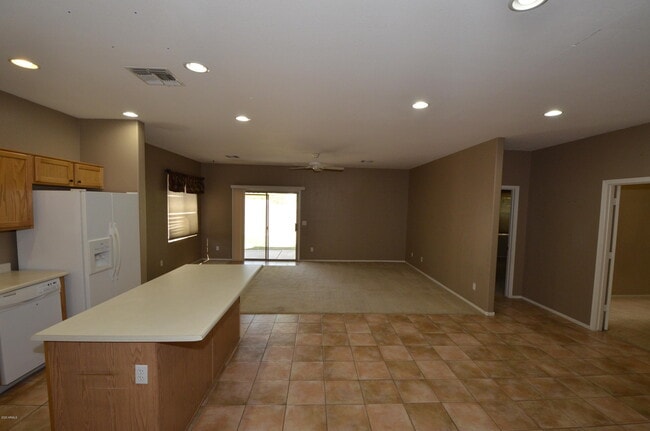 Photo - 1148 S Roca St