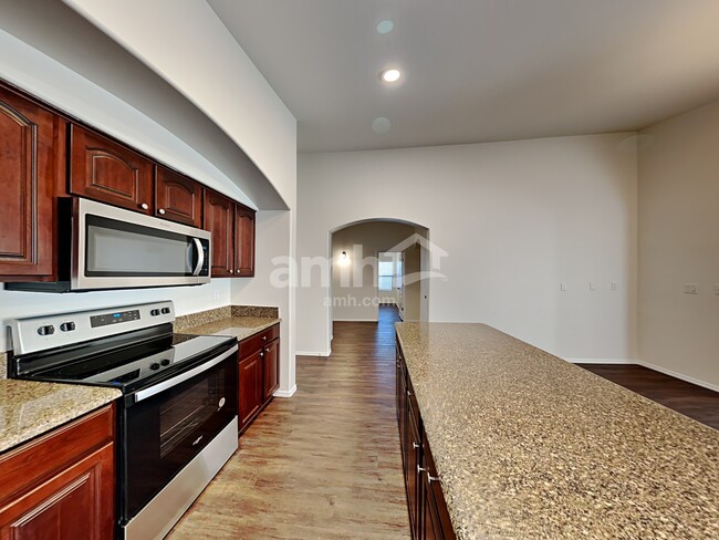 Photo - 3405 S 91st Dr