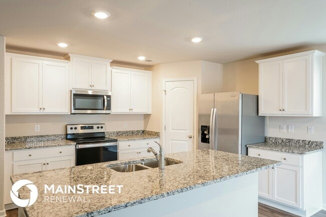 Photo - 545 Flannel Way