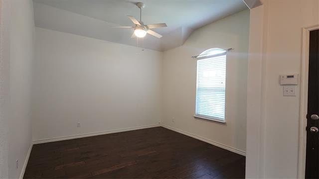 Photo - 1369 Crescent Cove Dr