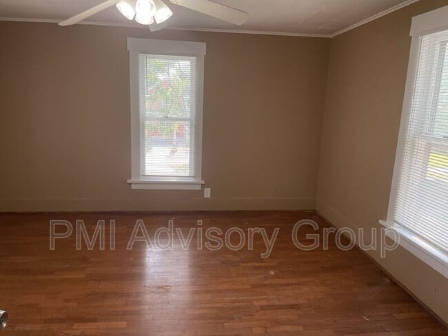 Photo - 1507 SW Fillmore St
