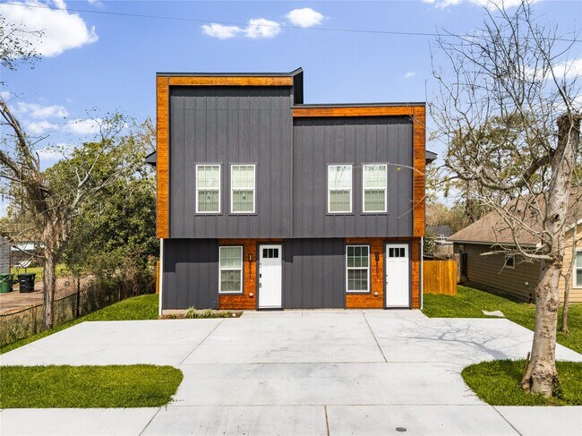 Photo - 8001 Talton St