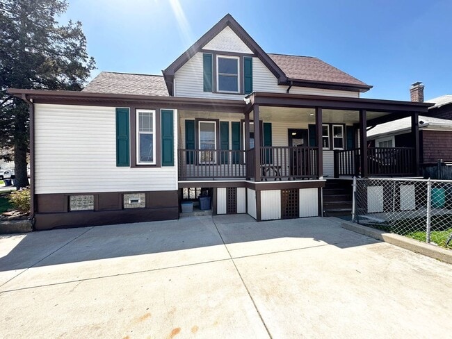 Photo - 502 Chestnut St