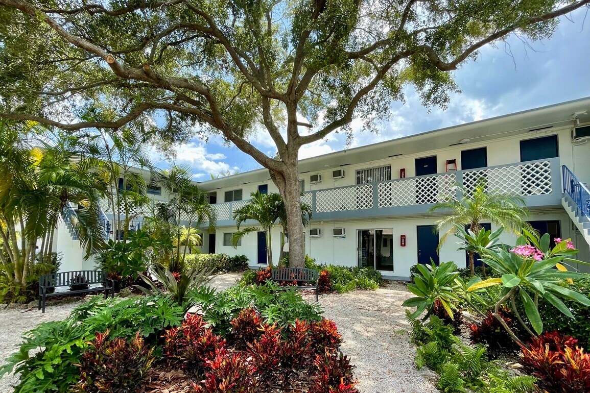 Biscayne Gardens Apartments For Rent In Miami Fl Forrentcom