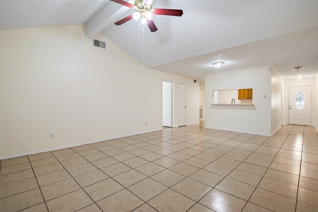 Photo - 19427 Plantain Dr