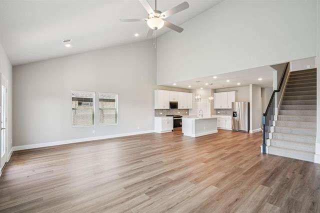 Photo - 714 London Town Ln