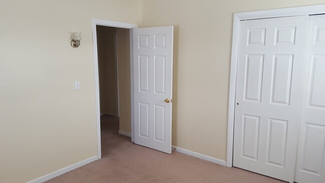 Photo - 7 Thomas Way Unit 4