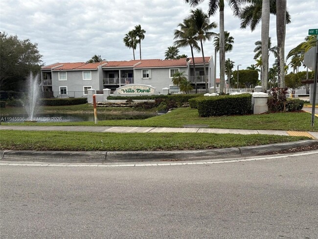 Photo - 4744 NW 114th Ave Unit 102