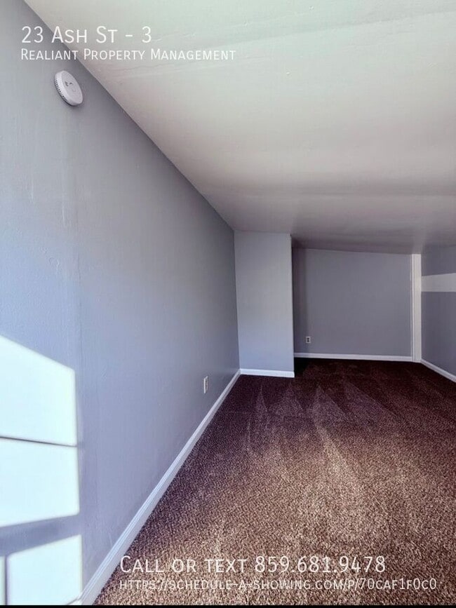 Photo - 23 Ash St Unit 3