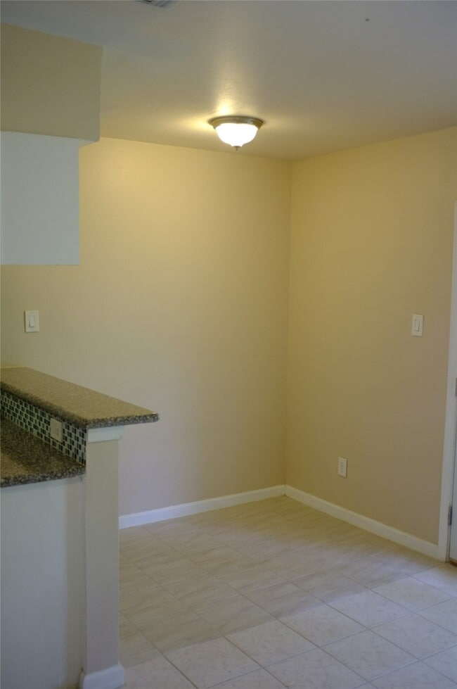 Photo - 6310 French Chateau Dr