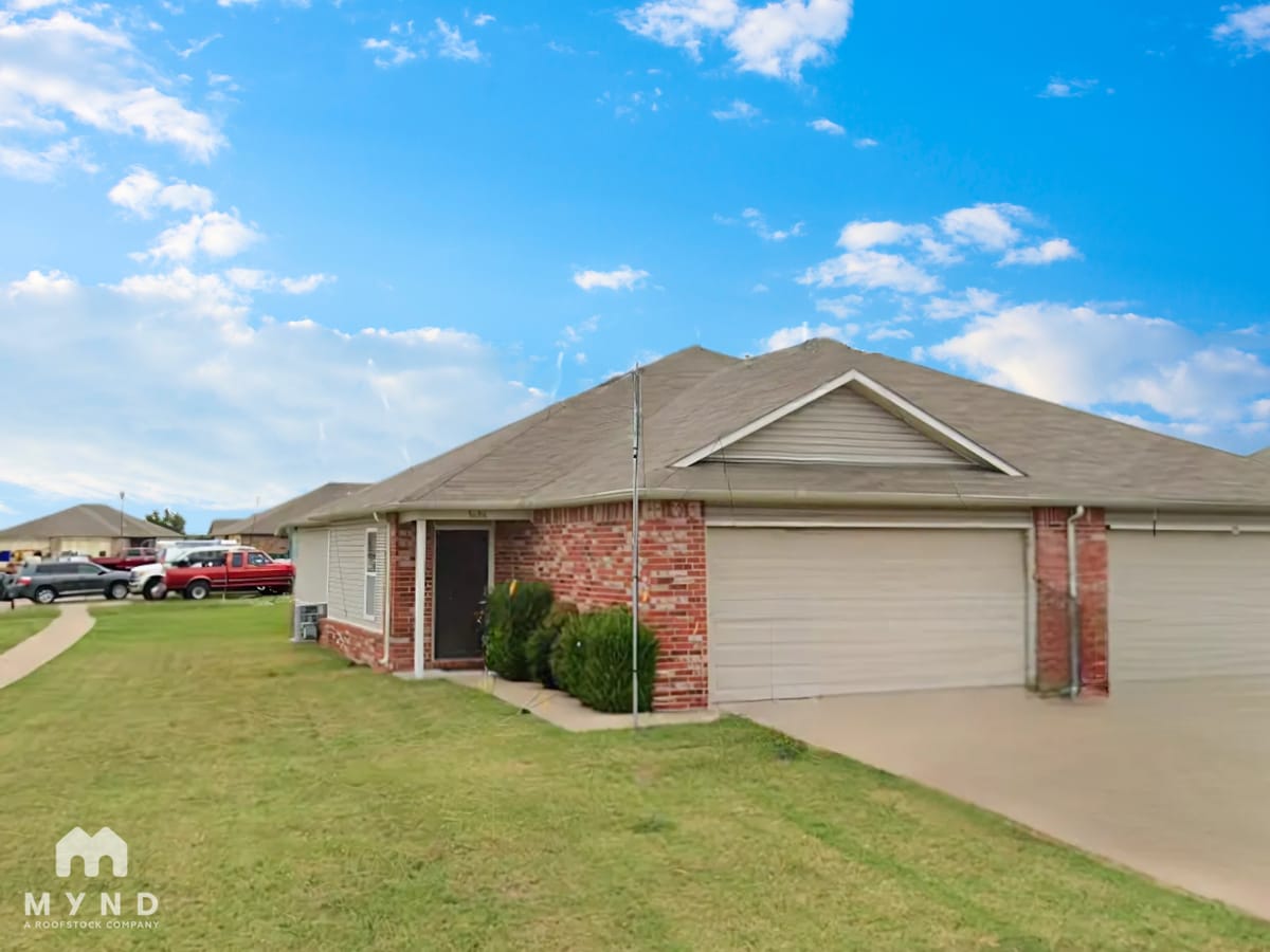 Photo - 5606 N 35th St Townhome