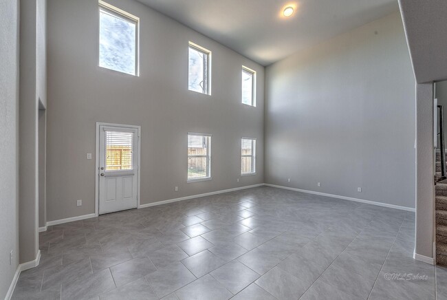 Photo - 29526 Patricias Wy