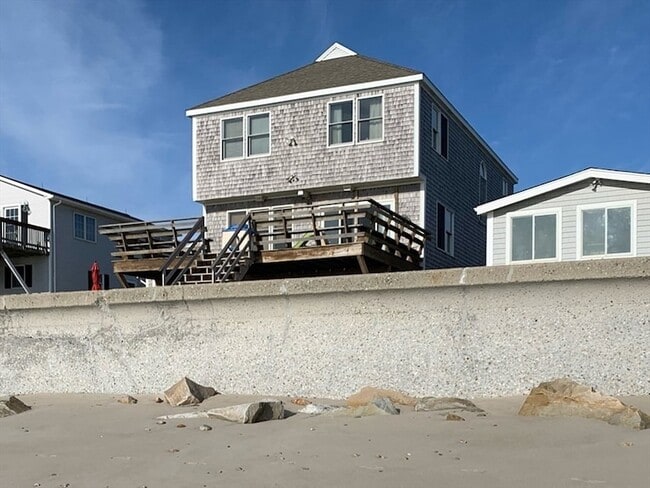 Photo - 61 Ocean Rd N