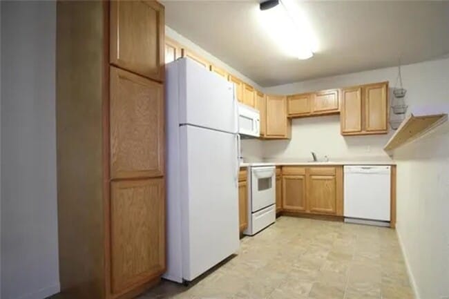 Photo - 6267-MF1-E1 Unit B
