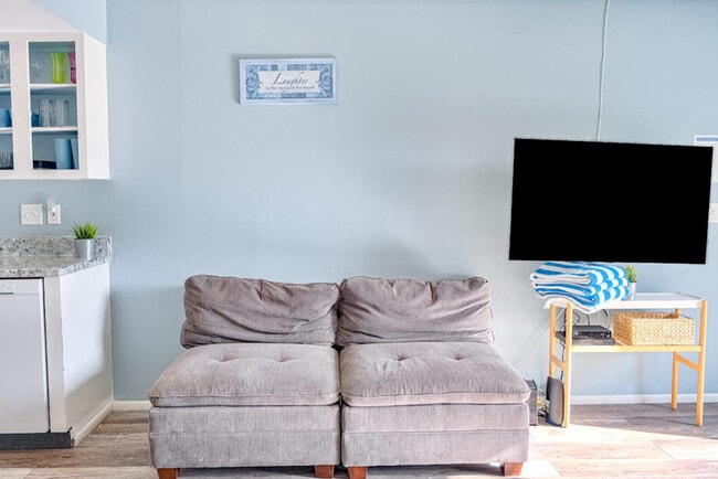 2205 Avenue B Unit SI FL2-ID1591390P