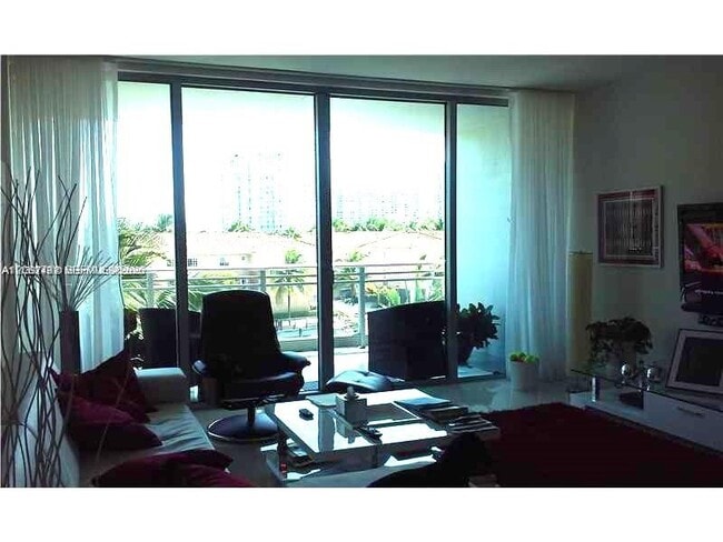 Photo - 2950 NE 188th St Unit Artech