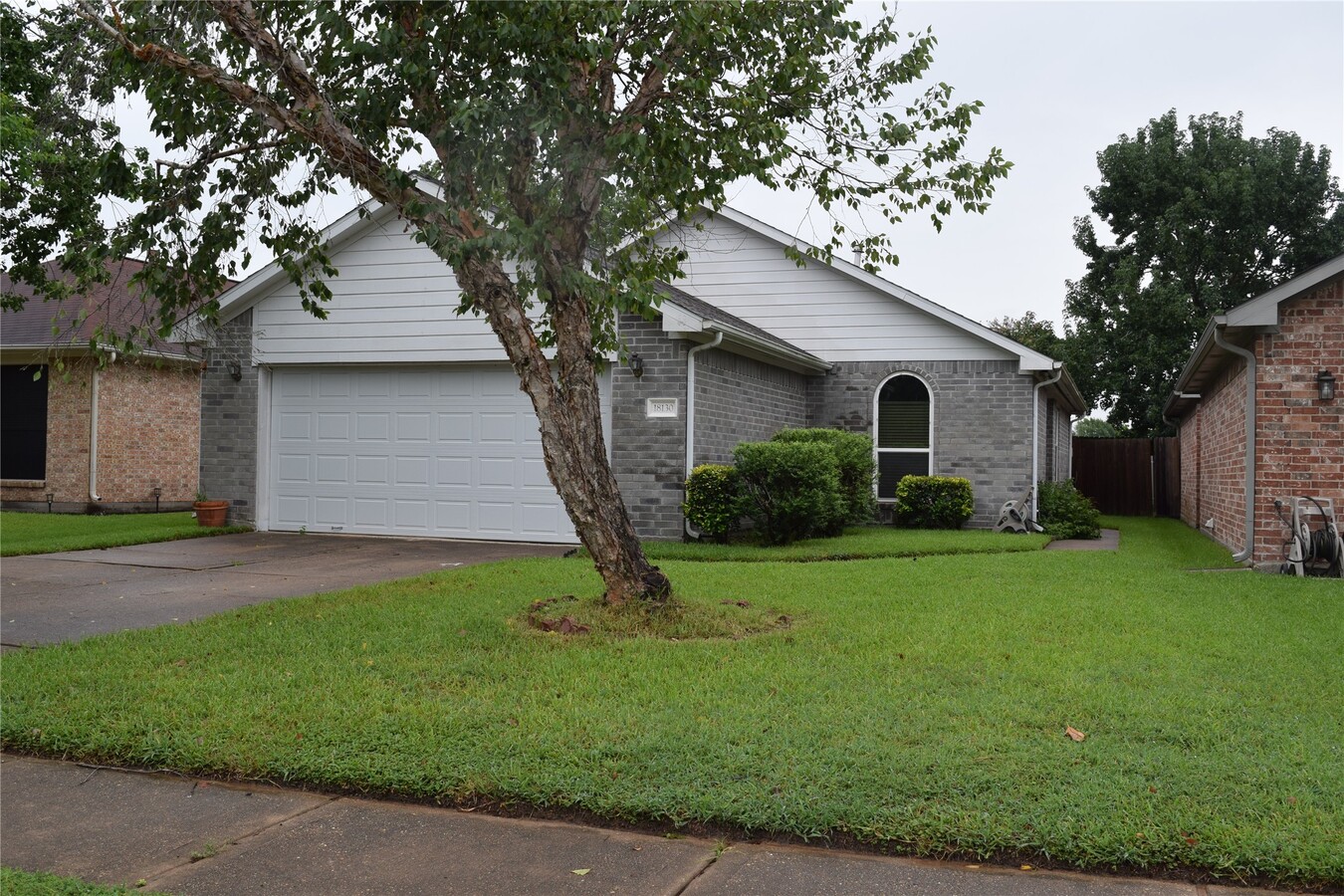 Photo - 18130 Beaverdell Dr