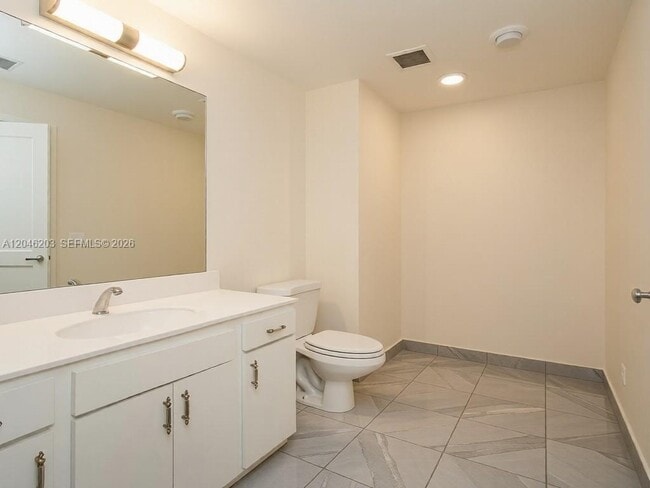 Photo - 2970 St Johns Ave Unidad 0