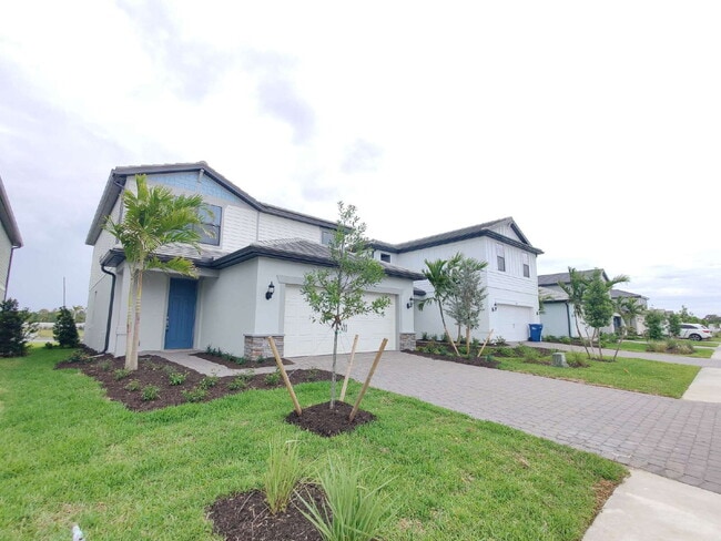 Photo - 6211 Baywood Ct