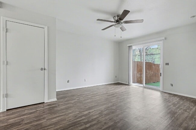 Photo - 4152 Charleston Dr