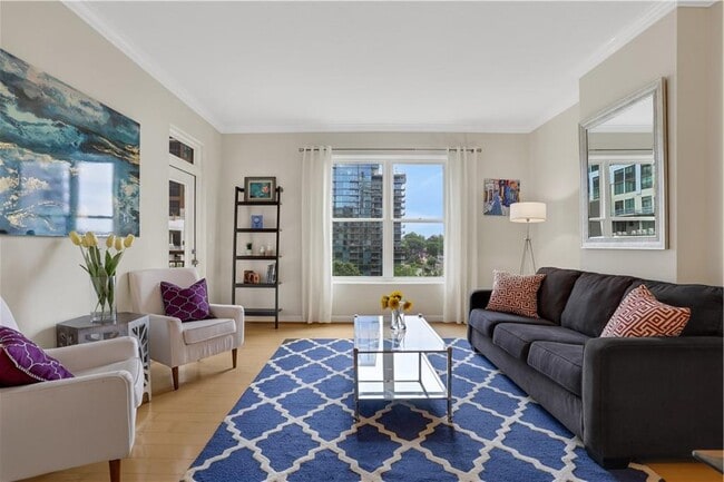 Photo - 1101 Juniper St NE Unidad 1105