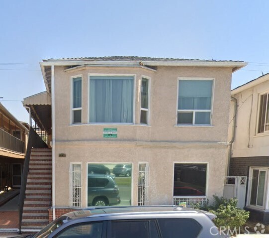 Building Photo - 5239 E Ocean Blvd Unit 2 Rental