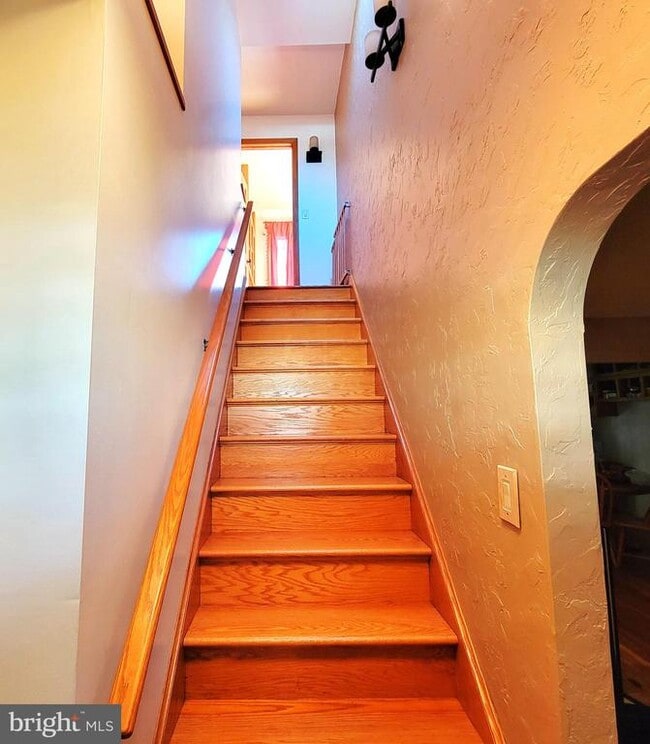 Photo - 214 Villanova Rd