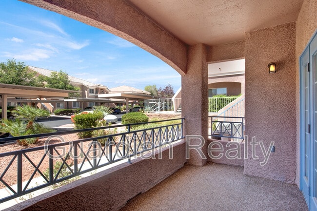 Photo - 401 Pine Haven St Unidad Apt 102