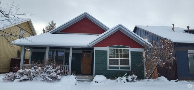 Building Photo - Cute Bungalow style home in Bozeman!